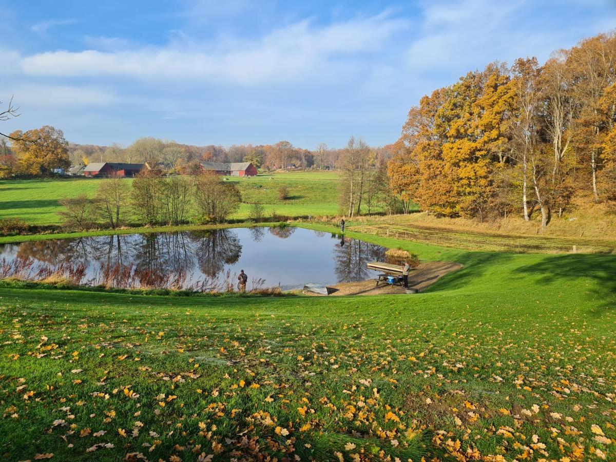 Byskolansvandrarhem Bronnestad Ngoại thất bức ảnh