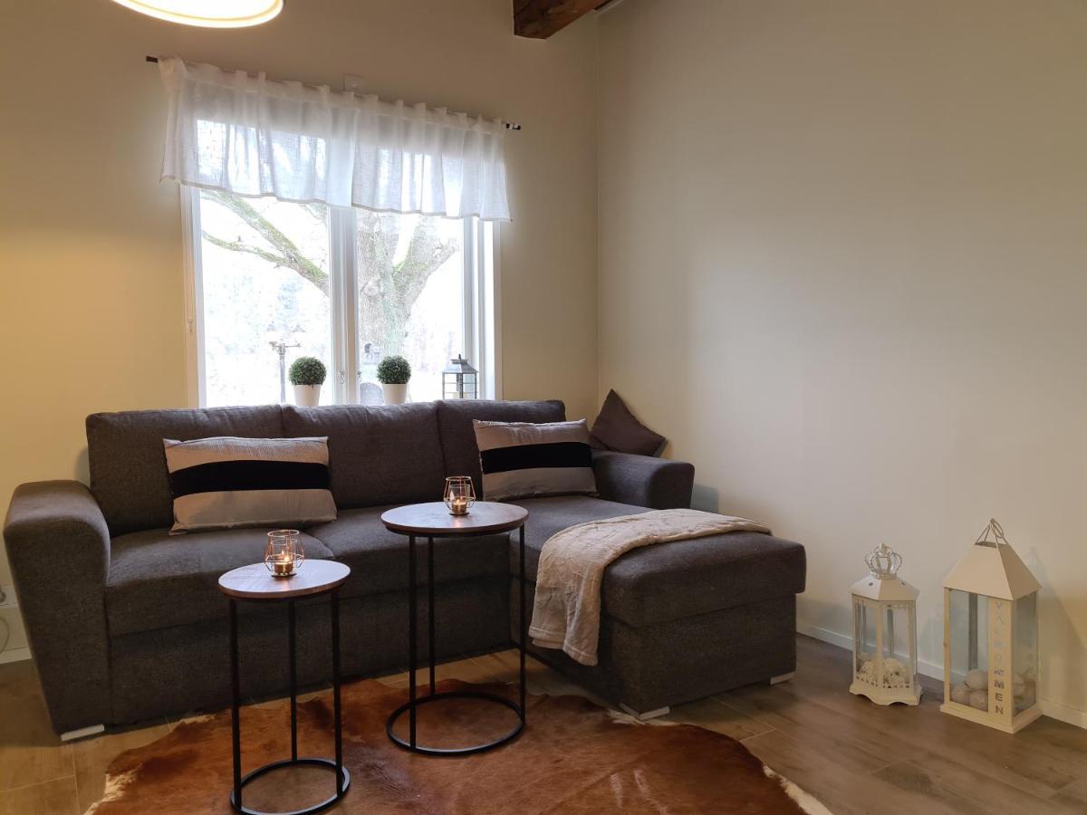 Byskolansvandrarhem Bronnestad Ngoại thất bức ảnh